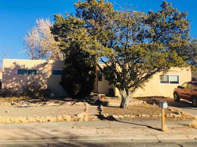 2256 Calle Pulido, Santa Fe, NM, 87505