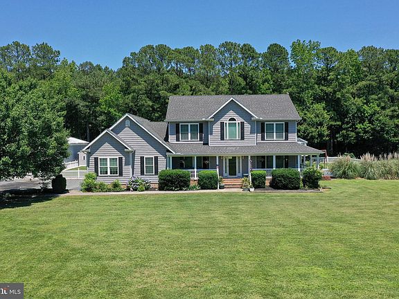 2nd image of 27465 Evans Dr