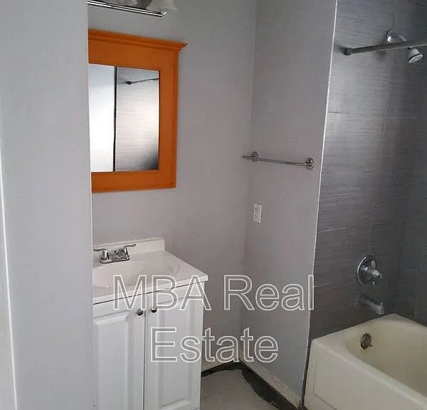 3427 N 12th Pl #7 — Photo 7