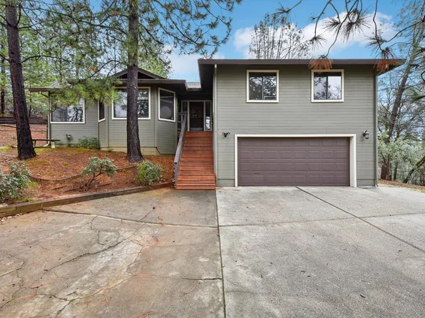 16979 Oscar Dr, Grass Valley, CA 95949