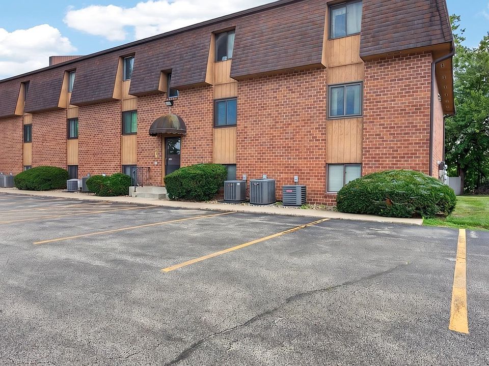 1st image of 1010 Arlene Ct APT 2