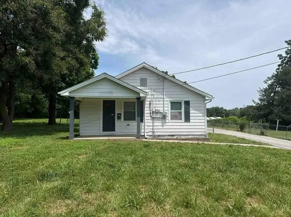 15904 E T C Lea Rd, Independence, MO 64050