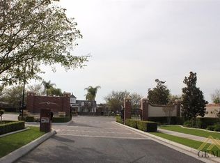 414 Spirea St, Bakersfield, CA 93314