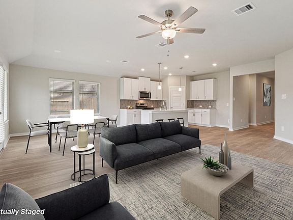 The Preston floorplan in Massey Oaks of Pearland, TX.