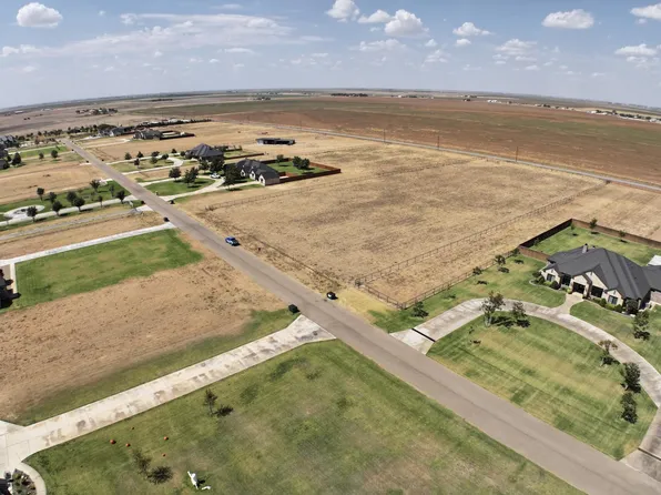 1138 Ranchland Cir, Tahoka, TX 79373