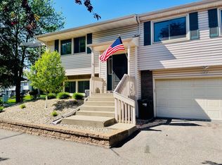 11857 Undercliff St NW, Coon Rapids, MN 55433