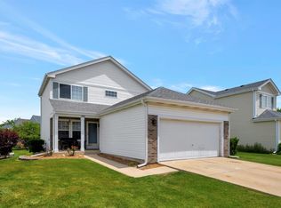292 Waterbury Cir, Oswego, IL