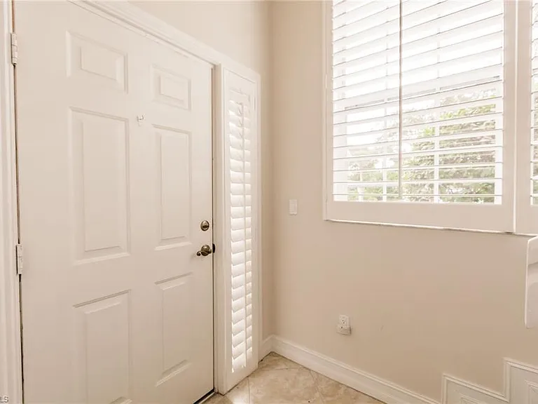 2516 Orchid Bay Dr #203 — Photo 4