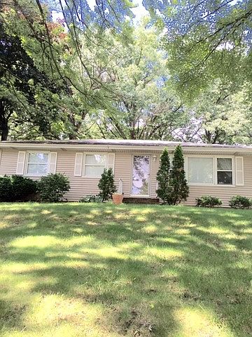 2nd image of 2062 Whippoorwill St