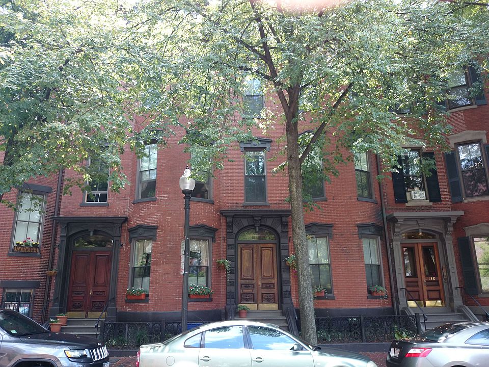 2nd image of 126-136 Chandler St