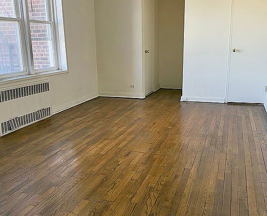 3rd image of 9430 Ridge Blvd APT 4D