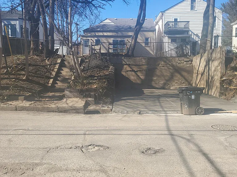 1202 Innis Ct — Photo 34