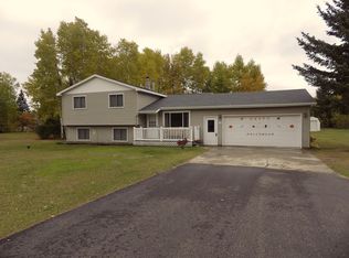 124 Sandy Ln, Marquette, MI 49855