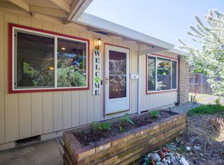 509 Barry Cir, Medford, OR 97501