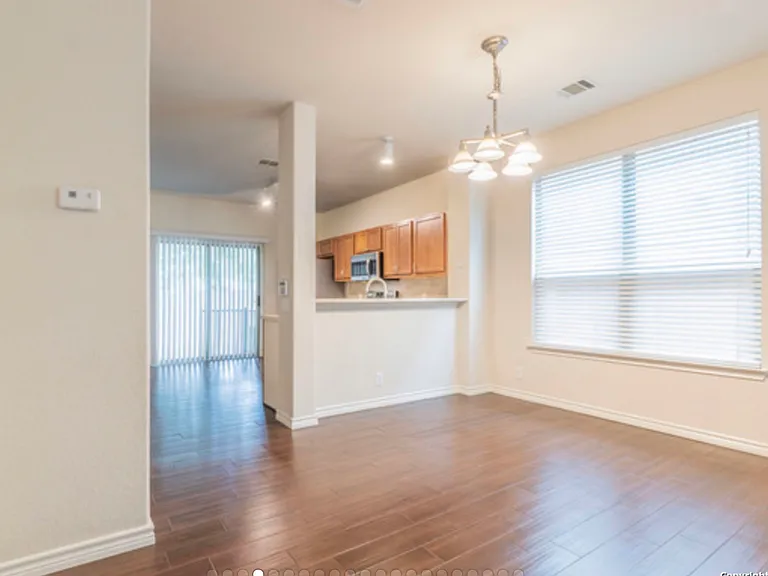 6214 W Jolie Ct — Photo 2