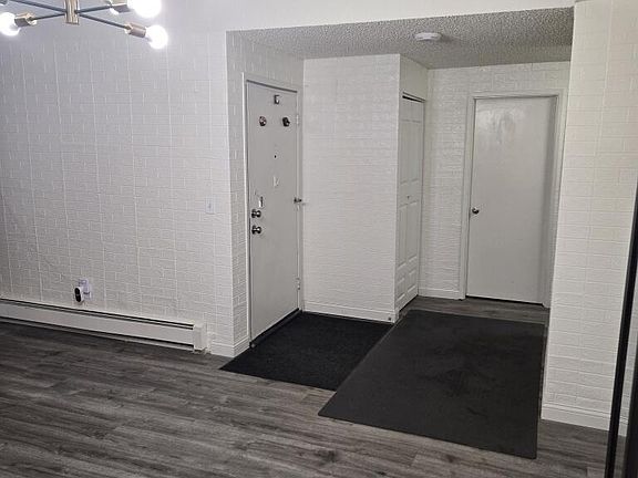 4th image of 4322 Reka Dr
