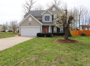 198 Jacobs Woods Cir, Troutman, NC 28166