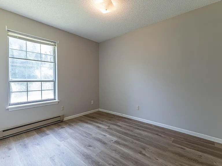 1600 W Amos Dr #B — Photo 11