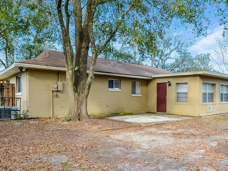 608 Pheasant Ave — Photo 16
