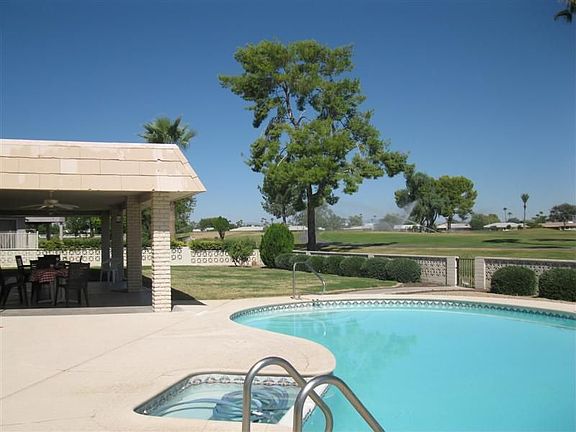 4th image of 10038 W Brookside Dr