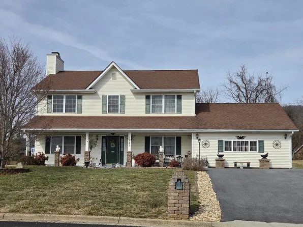 1921 Bloomfield Ave, Roanoke, VA 24012