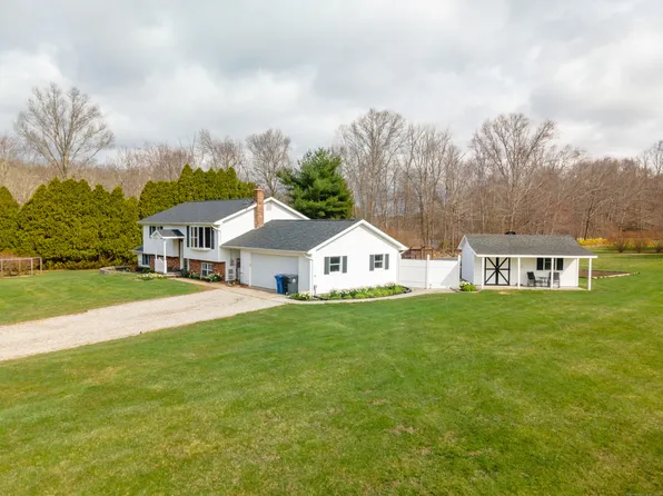17 Old Hampton Road, Canterbury, CT 06331
