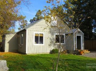 324 SE 5th St, Bend, OR 97702