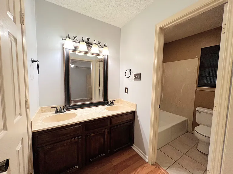 9868 Kinglet Dr — Photo 10
