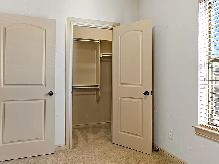 11118 Marion Rd #400 — Photo 22