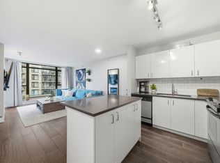 155 W 1st St #405, North Vancouver, BC V7M 3N8
