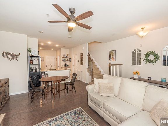 3rd image of 114 Wesmont Dr #4006
