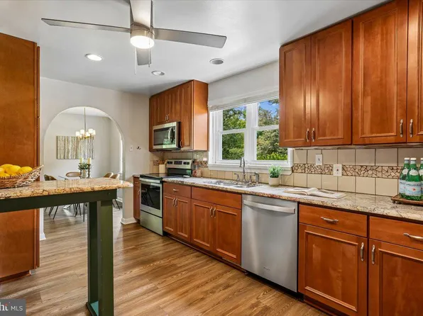 10123 Capitol View Ave, Silver Spring, MD 20910
