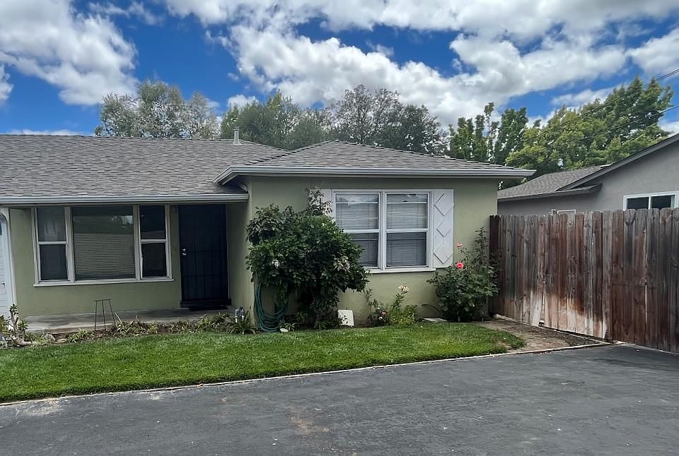 1st image of 558 E Fremont Ave