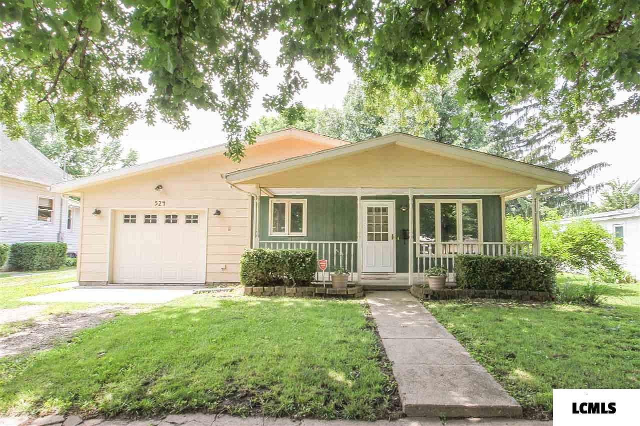 524 N Garden St, Mount Pulaski, IL 62548 Zillow