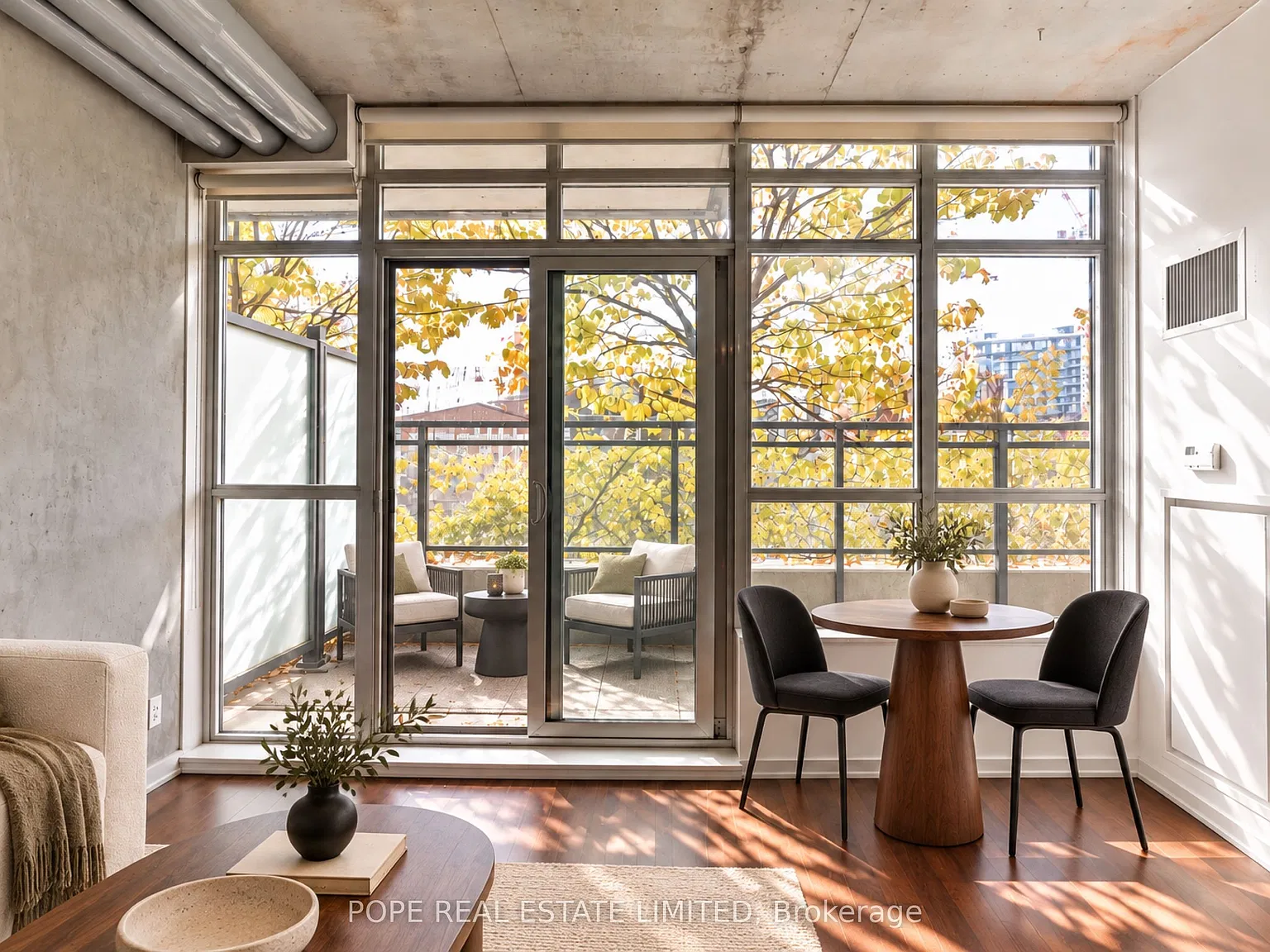 Bridge Condominium — Photo 3