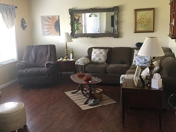 Living Room - view 1