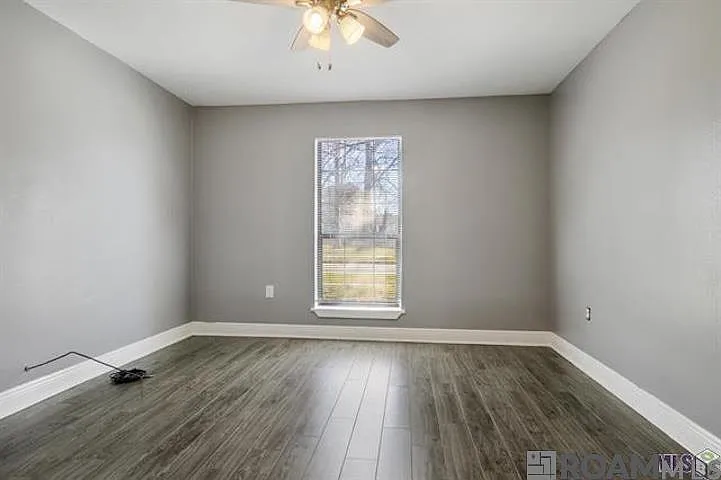 4932 Alvin Dark Ave — Photo 5