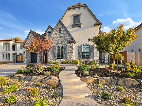 4th image of 2350 Interlaken Ct