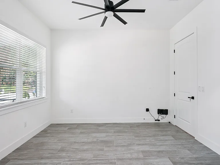 328 W Frierson Ave #1 — Photo 32