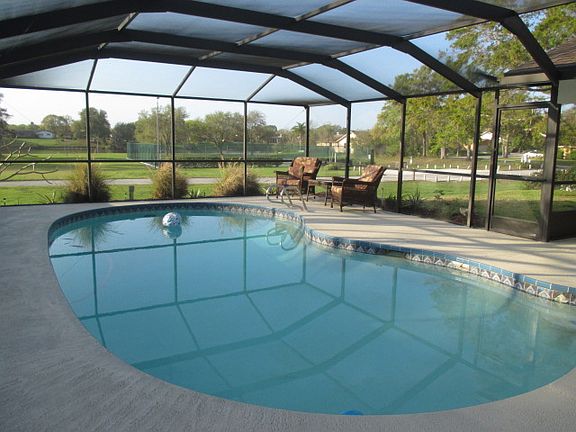 3rd image of 2376 Hidden Lake Dr