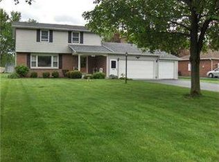 12917 Donna Bru Dr, Alden, NY 14004