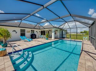 407 NE 31st Ter, Cape Coral, FL 33909