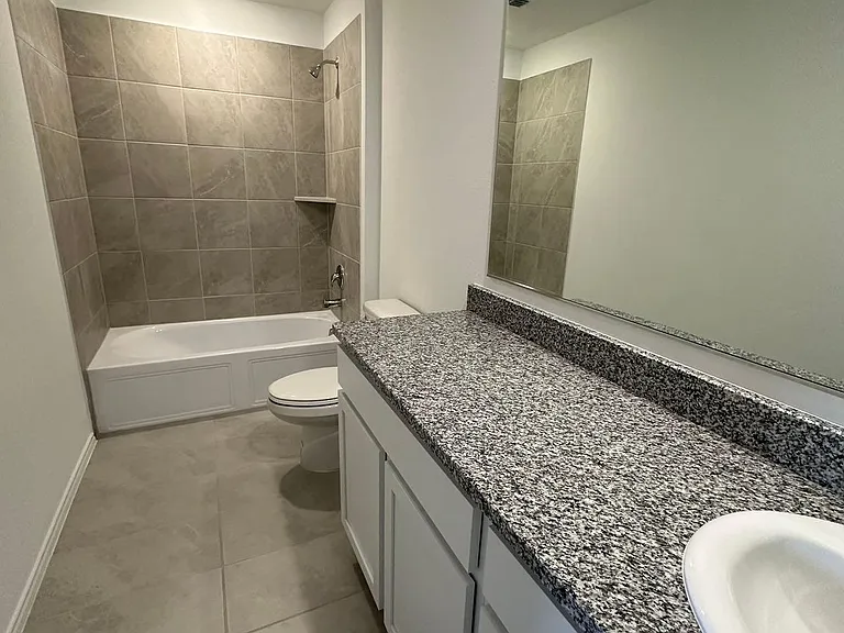 320 Dewberry St — Photo 5