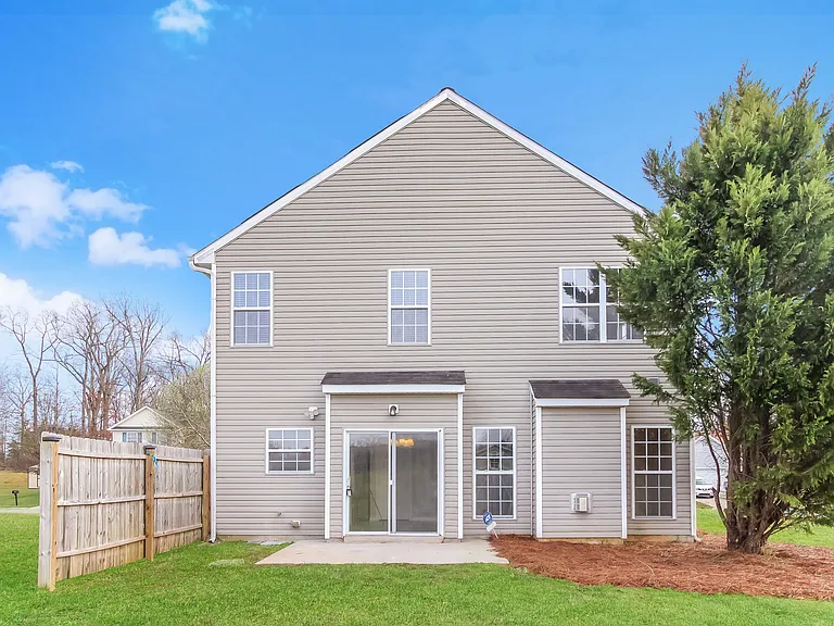 1225 Hampton Park Dr — Photo 15