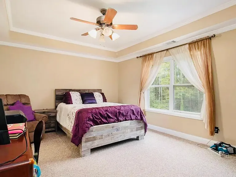 1988 Tiger Flowers Dr NW — Photo 10