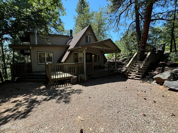 1215 E COUGAR Street, Munds Park, AZ 86017