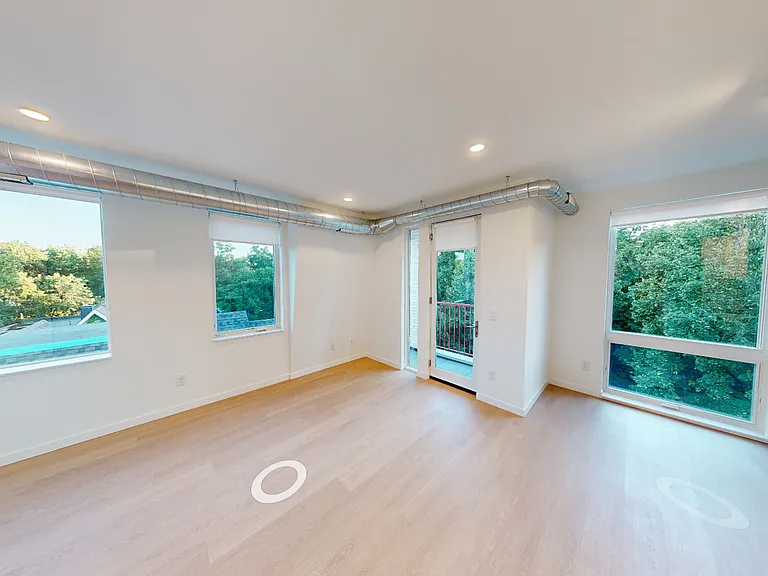 Arthaus Apartments — Photo 6