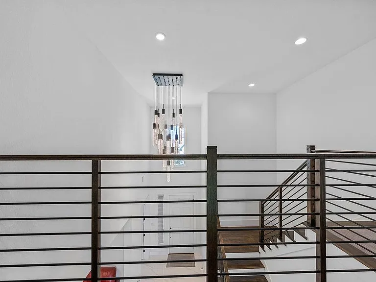3304 Belted Galloway St — Photo 25