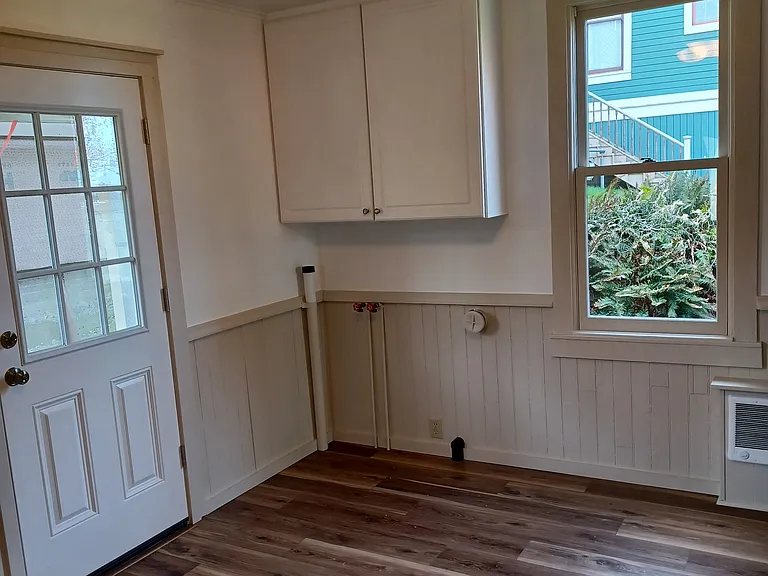 229 Alameda Ave — Photo 9