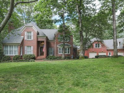 25 Majestic Oaks Dr, Signal Mountain, TN, 37377